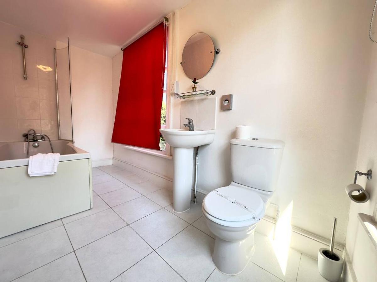 The George & Dragon Hotel Long Melford Room photo