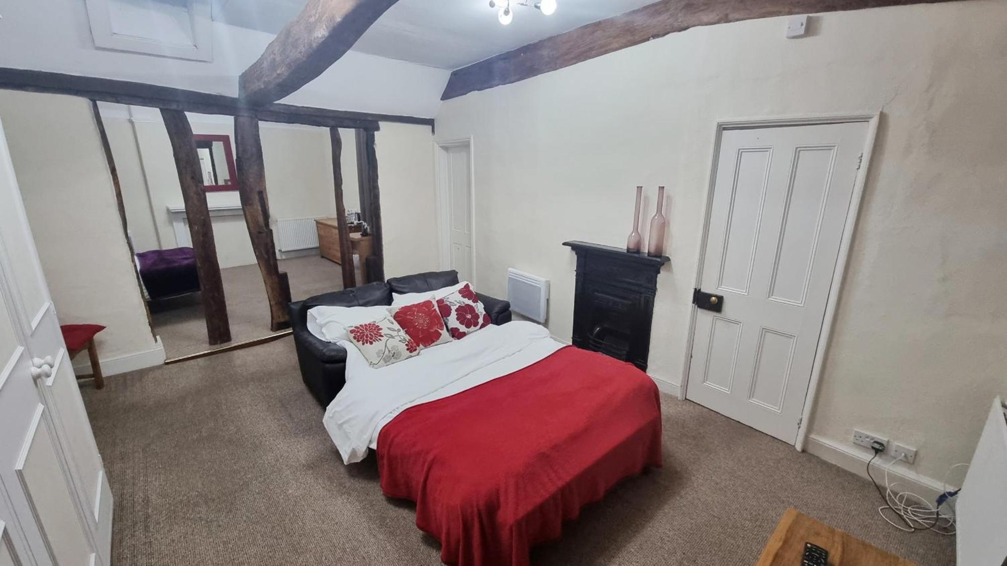 The George & Dragon Hotel Long Melford Room photo